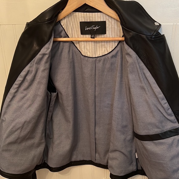 Lord & Taylor, ladies leather moto jacket, size large. - Picture 7 of 9